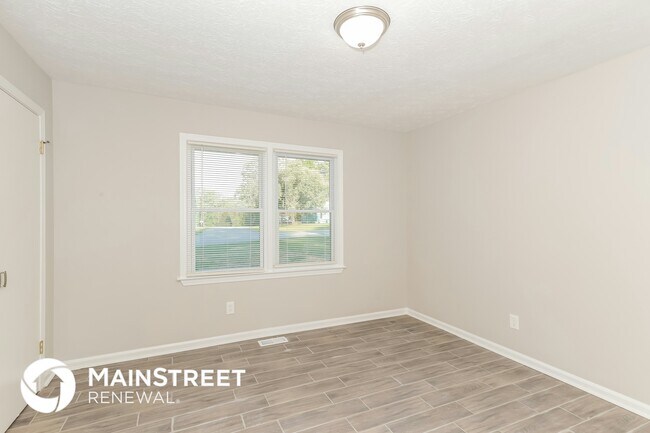 Building Photo - 246 Timber Lake Cir
