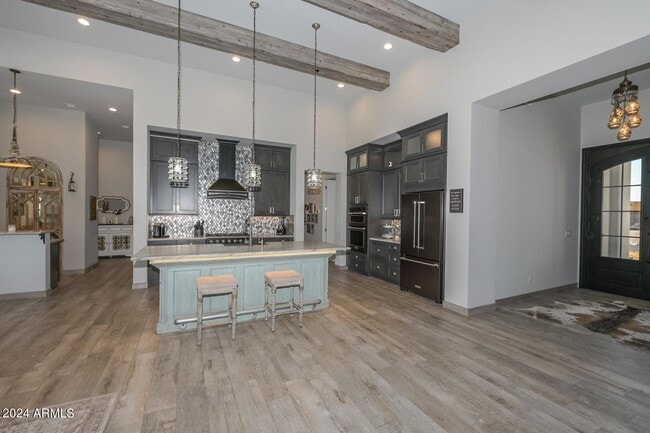 Building Photo - 5861 E Cloud Rd