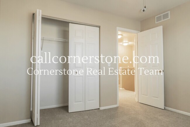 Building Photo - 7975 Superior Hill Pl