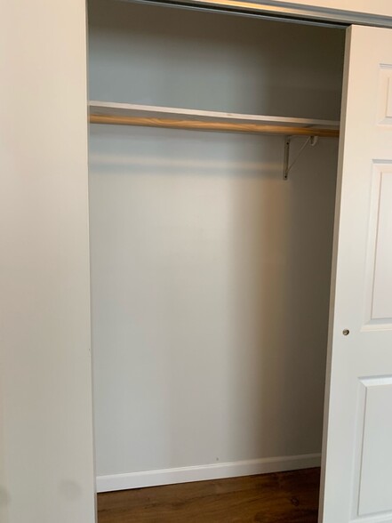 Building Photo - 225 Railroad St