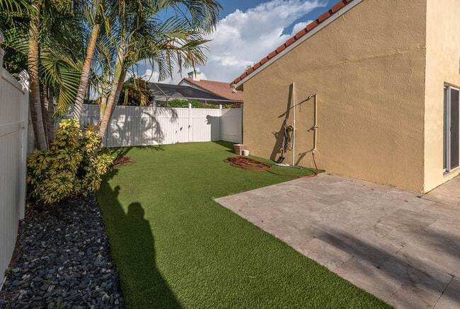Building Photo - 251 NW 69th St