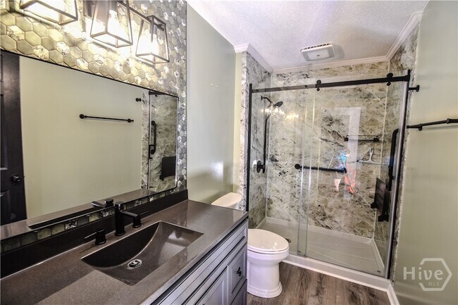 Building Photo - 5301 Walden Park Dr