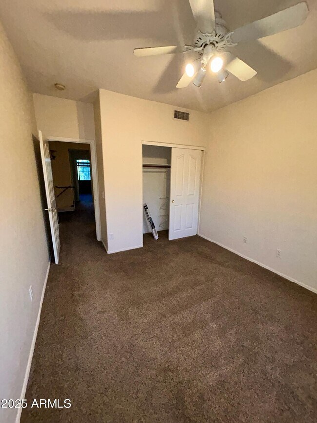 Building Photo - 4620 E Paso Trail