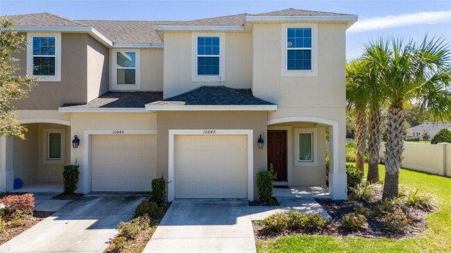 Building Photo - 10849 Wyne Tree Ct