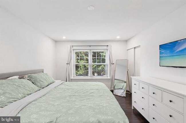 Building Photo - 6110 Hoskins Hollow Cir