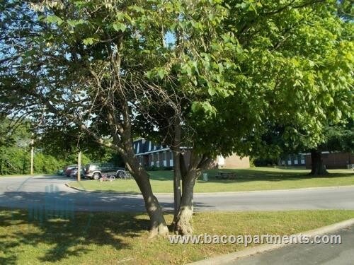 Building Photo - Colonial Village Apartments
