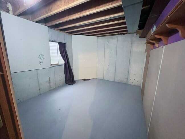 Building Photo - 2006 Aspen Dr