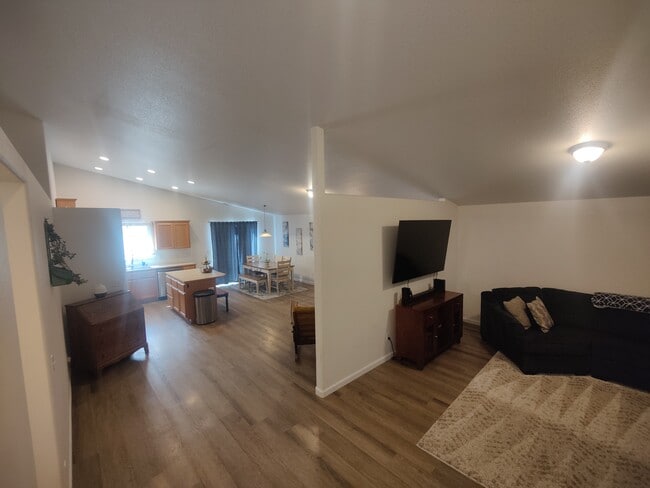 Building Photo - 5310 Arthur Ln