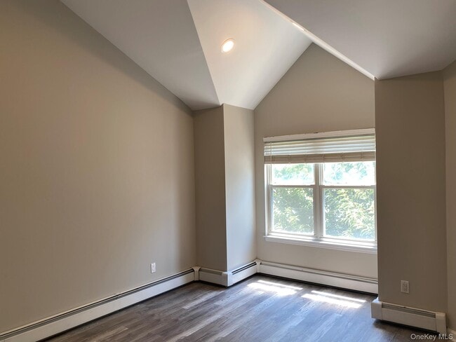 Building Photo - 148 Jefferson Ave