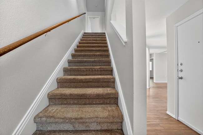 Building Photo - 1520 Anise Dr