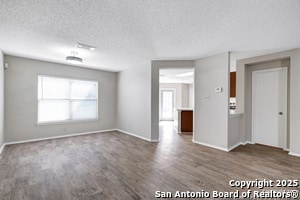 Building Photo - 2018 Indian Meadows Dr