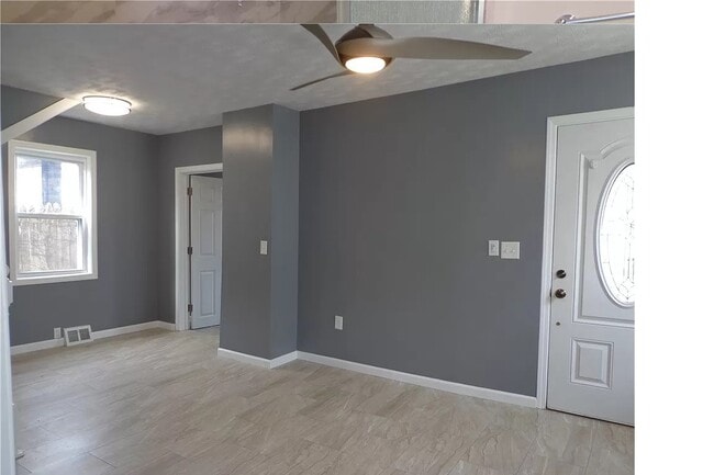 Building Photo - 7501 Elton Ave