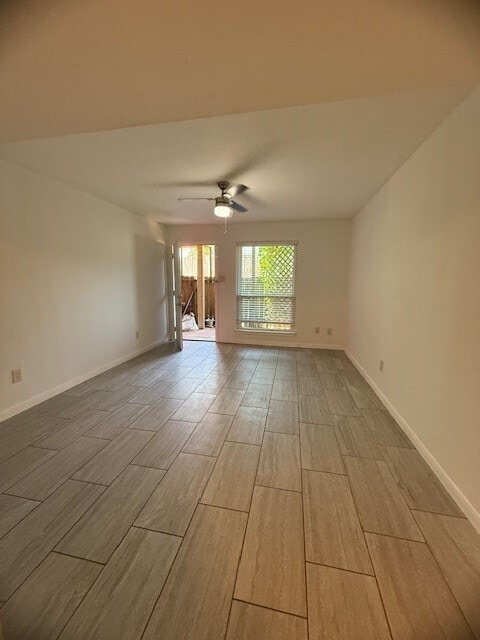 Primary Photo - 16120 Stuebner Airline Rd