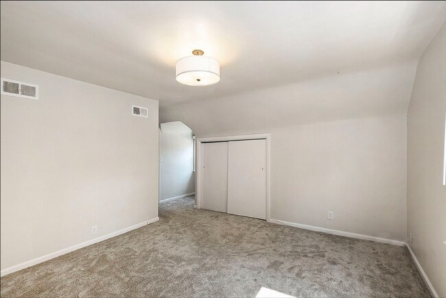 Building Photo - 75 S Fremont St NE