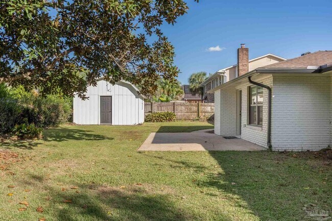 Building Photo - 2540 Hallmark Dr