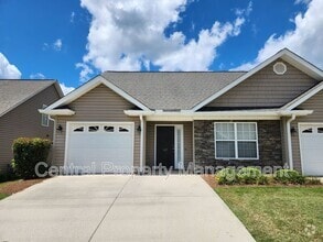 Building Photo - 107 Shalom Dr