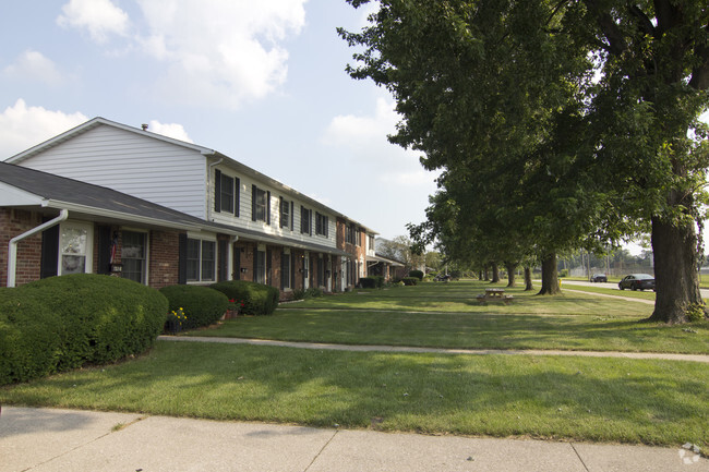 Building Photo - Georgetown Homes