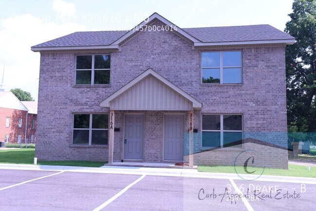 Primary Photo - 316 Drake St