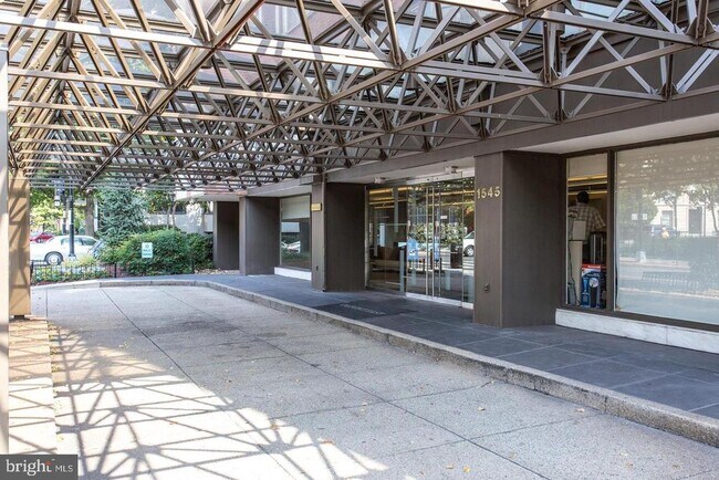 Building Photo - 1545 18th St NW