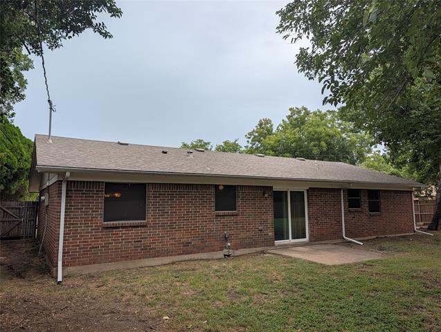 Building Photo - 633 Christie Ct