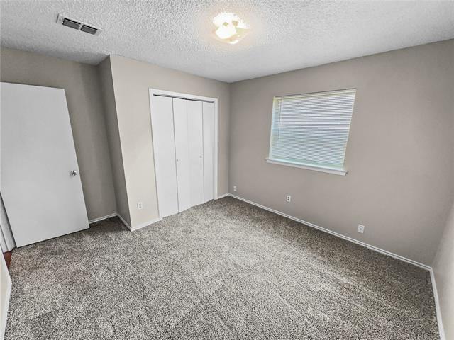 Building Photo - 309 Quail Creek Dr