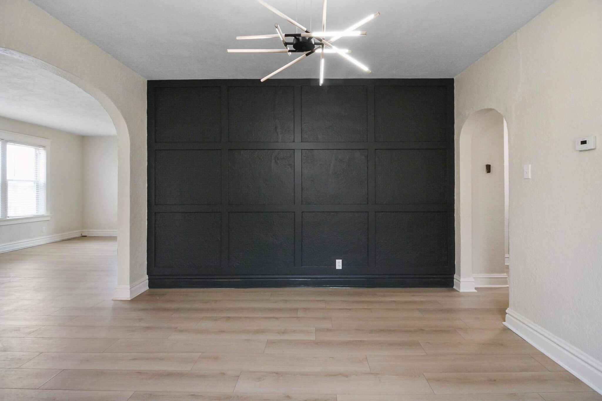 Building Photo - 7104 Tulane Ave