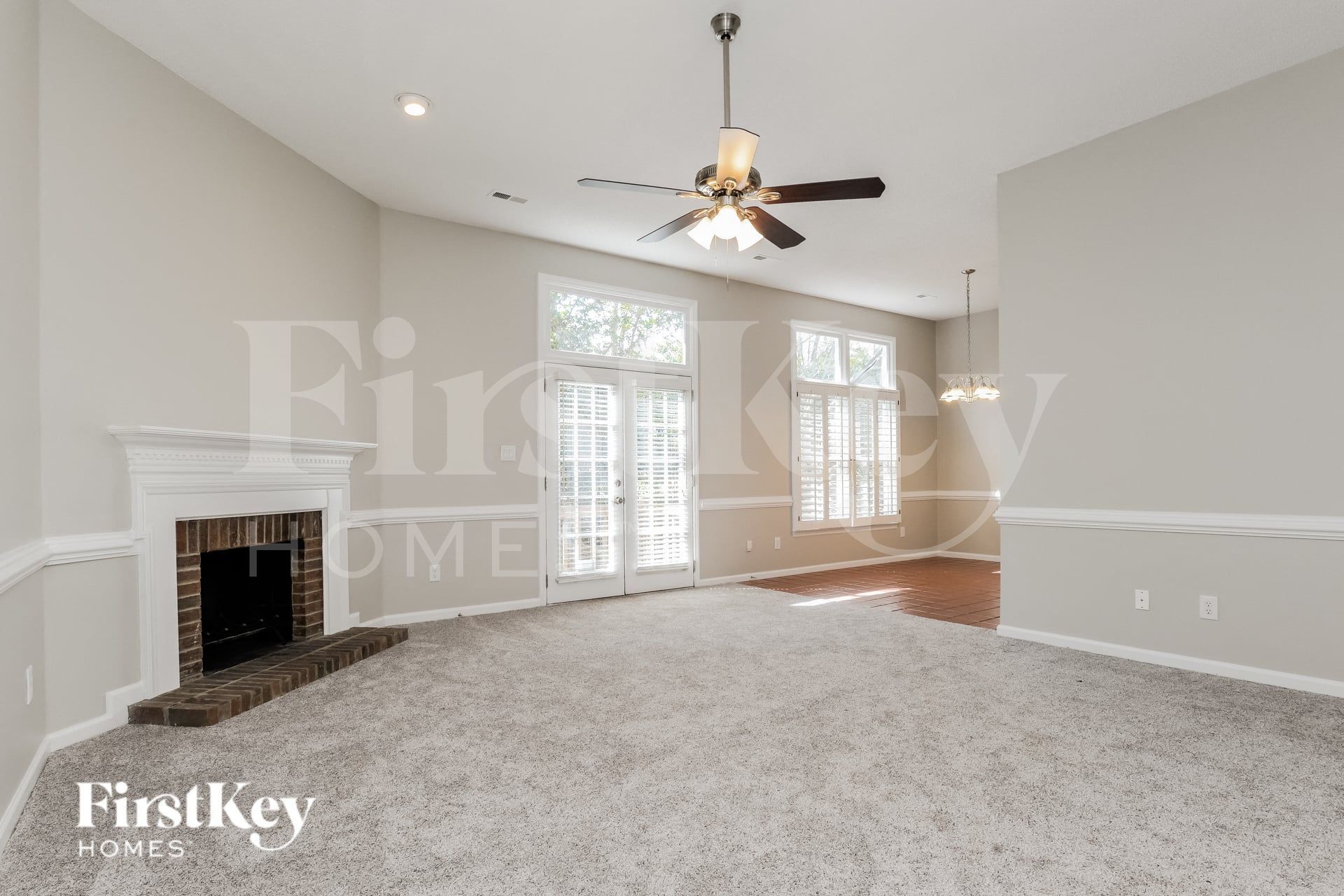 Building Photo - 6223 Rosebriar Ln