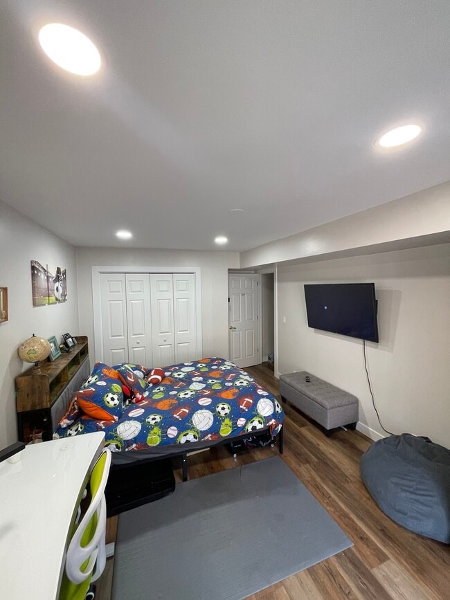 Building Photo - 1160 Osterman Ave