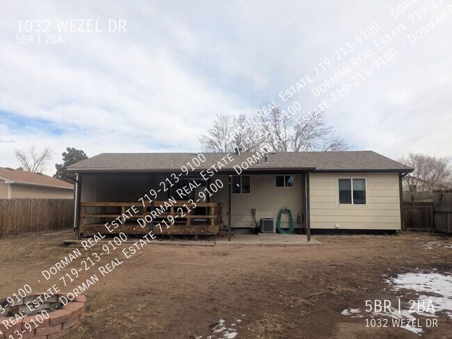 Building Photo - 1032 Wezel Dr