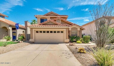 Building Photo - 8813 E Charter Oak Dr