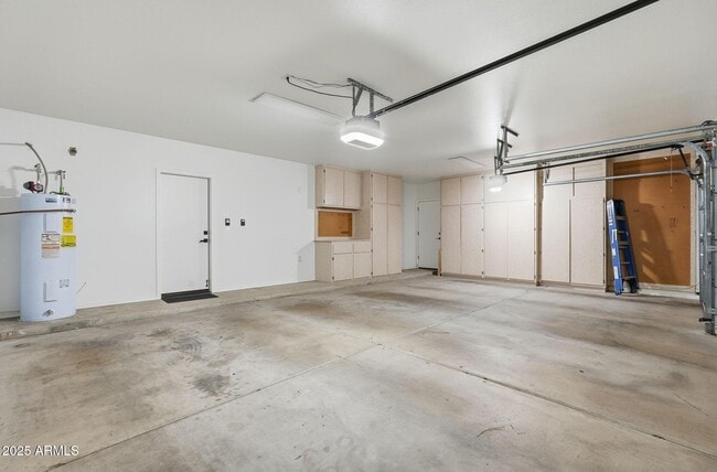 Building Photo - 11415 N 44th St