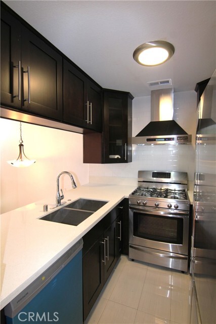 Building Photo - 15349 Hunsaker Ave
