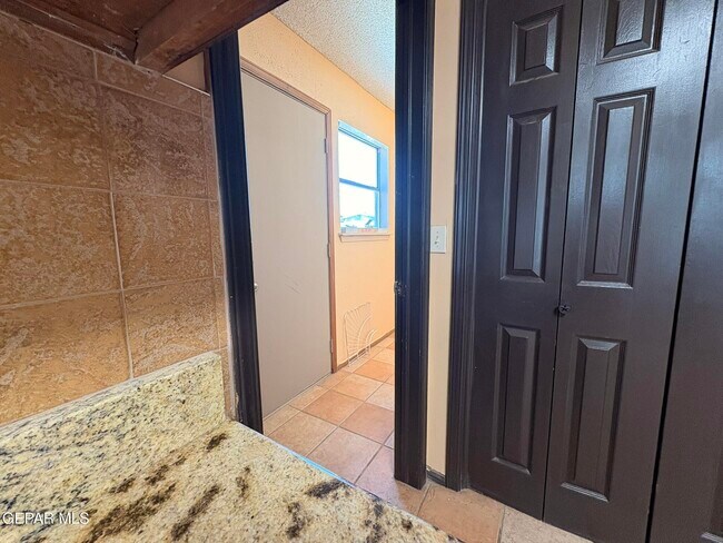 Building Photo - 7148 Villa Hermosa Dr
