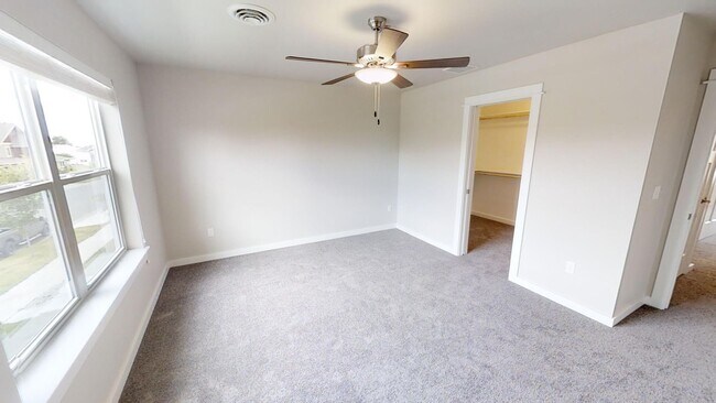 Building Photo - 2756 Fen Way