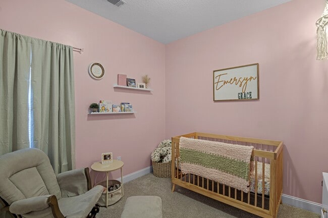 Building Photo - 107 Nobles Dr NE