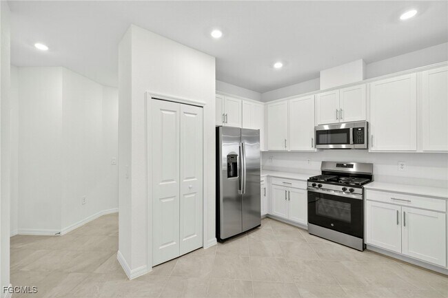 Building Photo - 14867 Anchorage Rd