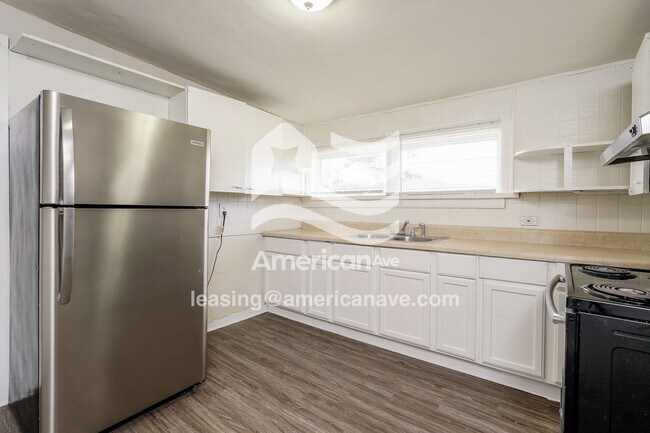 Building Photo - 1014 Arbor Dr