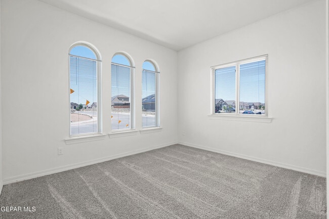 Building Photo - 1060 Summer Rain St