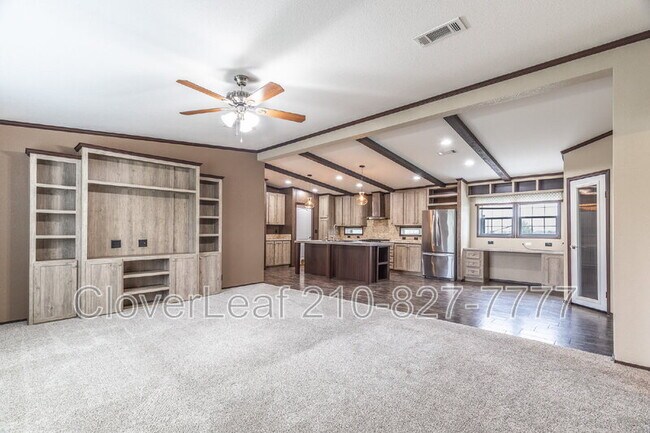 Building Photo - 413 Co Rd 6812