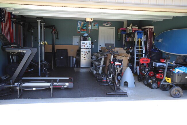 Building Photo - 6342 Red Pepper Dr