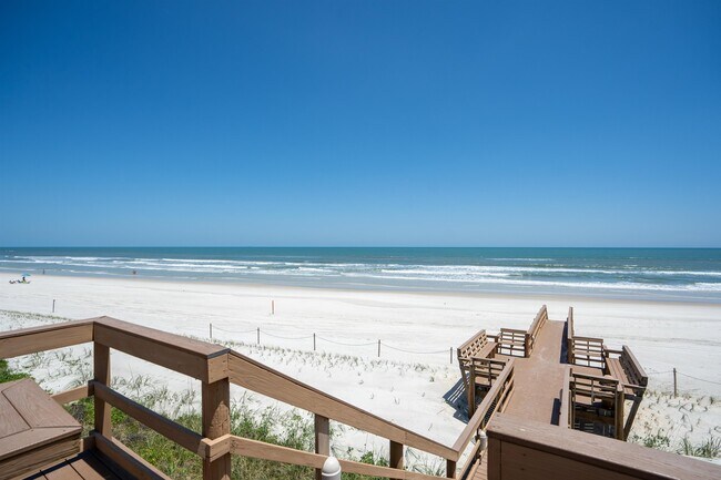 Building Photo - 8200 Jimmy Buffett Mem Hwy