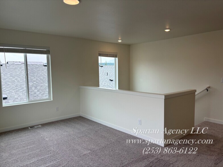 Building Photo - 17110 126th Street Ct E