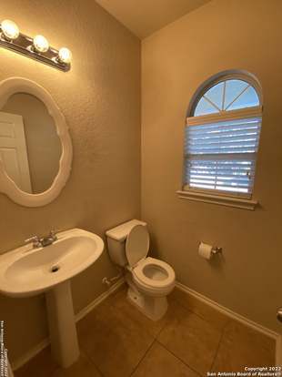 Building Photo - 5731 White Oak Cove