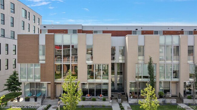 Building Photo - 284 Alfred St