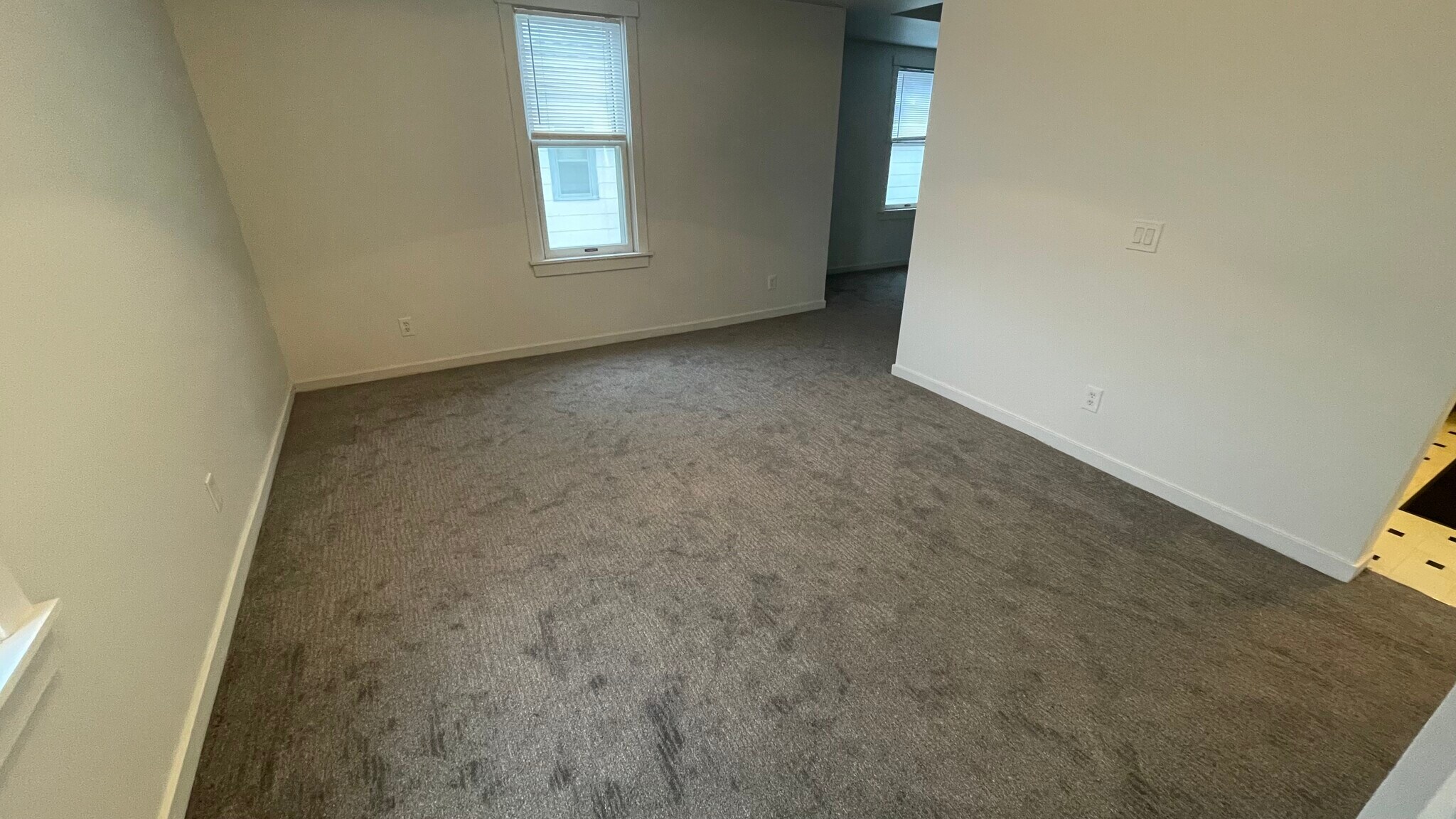 Dining room - 1522 Fremont Ave N