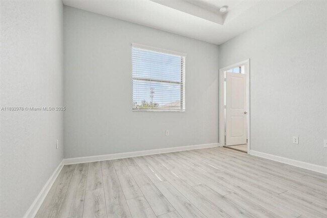 Building Photo - 28625 SW 132nd Ct