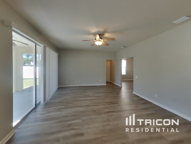 Building Photo - 1009 Nodding Shade Dr