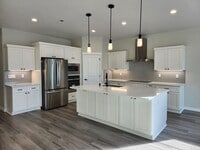 Building Photo - 3 bed, 2 bath- Kennewick Location!