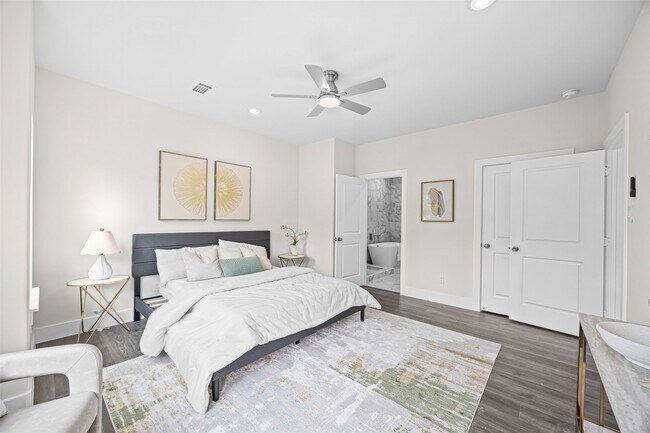 Building Photo - 6721 St Augustine St