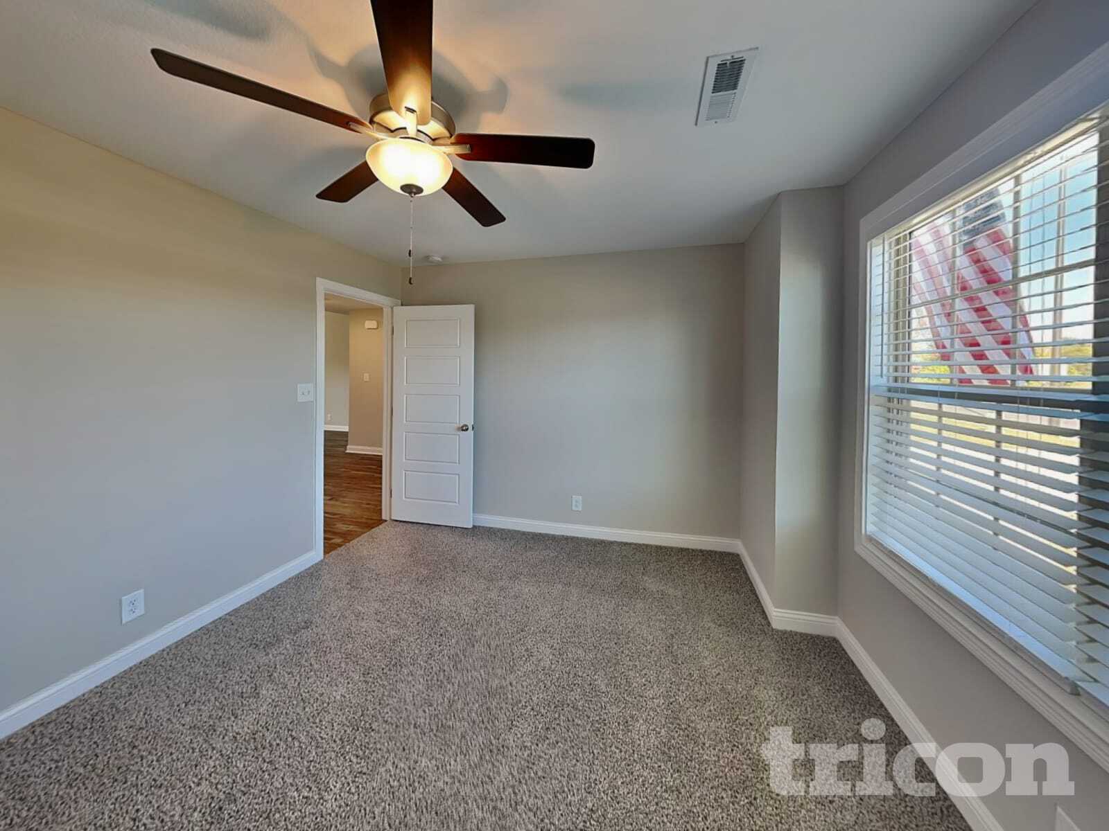 Building Photo - 1085 Dublin Dr